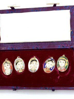Vintage Chinese Cloisonné Enamel Women’s Portrait Pendant Set (5 Pieces) W/ Box